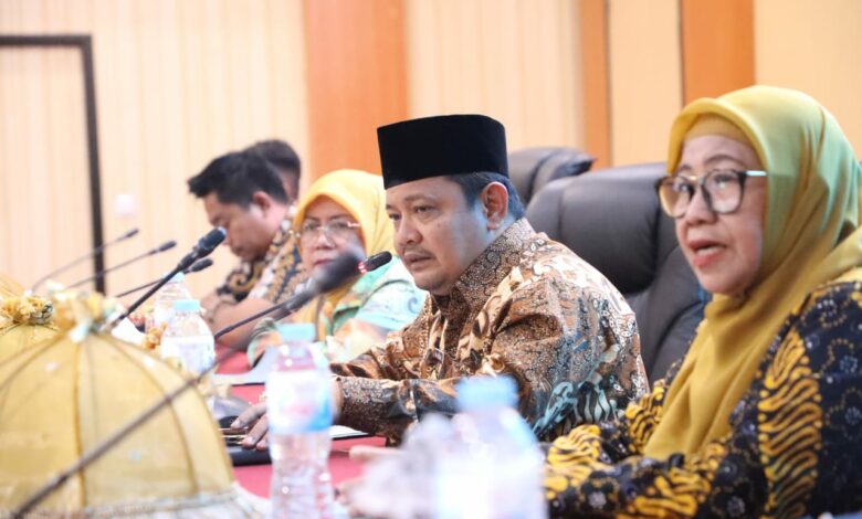 Gelar Rakor Stabilisasi Pasokan dan Harga Pangan, Pj Bupati Bantaeng Serius Tekan Inflasi Gelar Rakor Stabilisasi Pasokan dan Harga Pangan, Pj Bupati Bantaeng Serius Tekan Inflasi