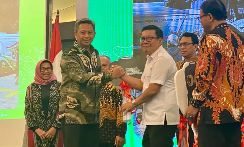 Berhasil Dalam Tata Kelola Keamanan Pangan, Bapanas Berikan Mobil Laboratorium Keliling Untuk Pemprov Sulsel Berhasil Dalam Tata Kelola Keamanan Pangan, Bapanas Berikan Mobil Laboratorium Keliling Untuk Pemprov Sulsel