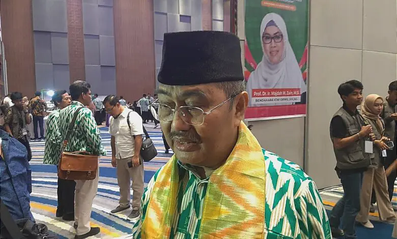 Jimmly: Ada Banyak Alasan Jokowi Dimakzulkan, Tapi Tidak Mungkin Terjadi Jimmly: Ada Banyak Alasan Jokowi Dimakzulkan, Tapi Tidak Mungkin Terjadi