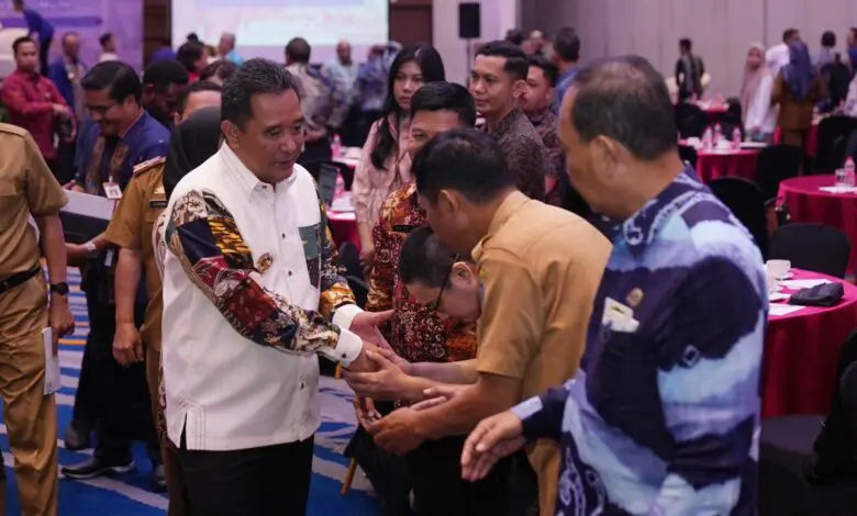 Pj Gubernur Beberkan Pentingnya Penerapan Sistem Informasi Berbasis Elektronik Pj Gubernur Beberkan Pentingnya Penerapan Sistem Informasi Berbasis Elektronik