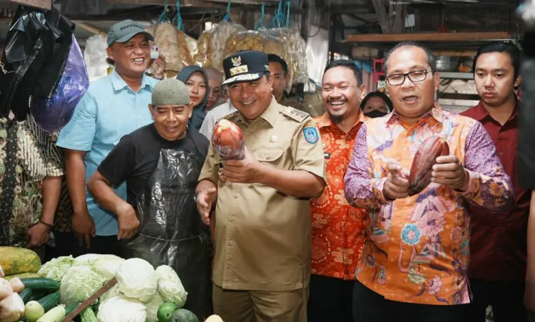Pj Gubernur Sulsel Wacanakan TPI Paotere Kembali Dikelola Pemkot Makassar Pj Gubernur Sulsel Wacanakan TPI Paotere Kembali Dikelola Pemkot Makassar