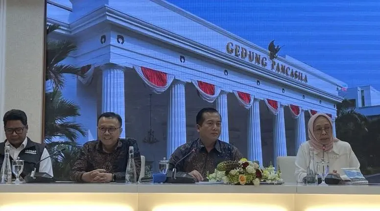 Pemerintah Gandeng UNRWA dan Bulan Sabit Merah Mesir Distribusi Bantuan ke Gaza Pemerintah Gandeng UNRWA dan Bulan Sabit Merah Mesir Distribusi Bantuan ke Gaza