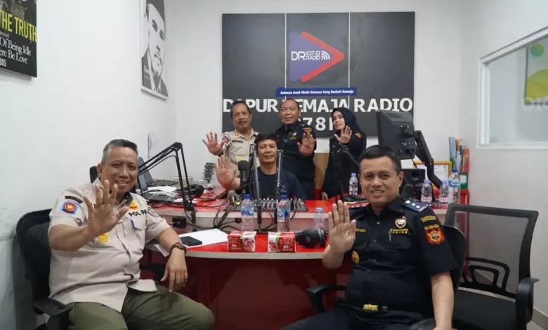 Bea Cukai Serukan Gempur Rokok Ilegal di Depok dan Bogor Bea Cukai Serukan Gempur Rokok Ilegal di Depok dan Bogor