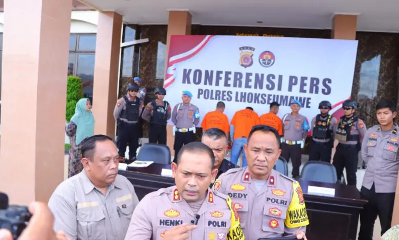Pengungsi Rohingya Diciduk Polres Lhokseumawe Saat Hendak Kabur Pengungsi Rohingya Diciduk Polres Lhokseumawe Saat Hendak Kabur