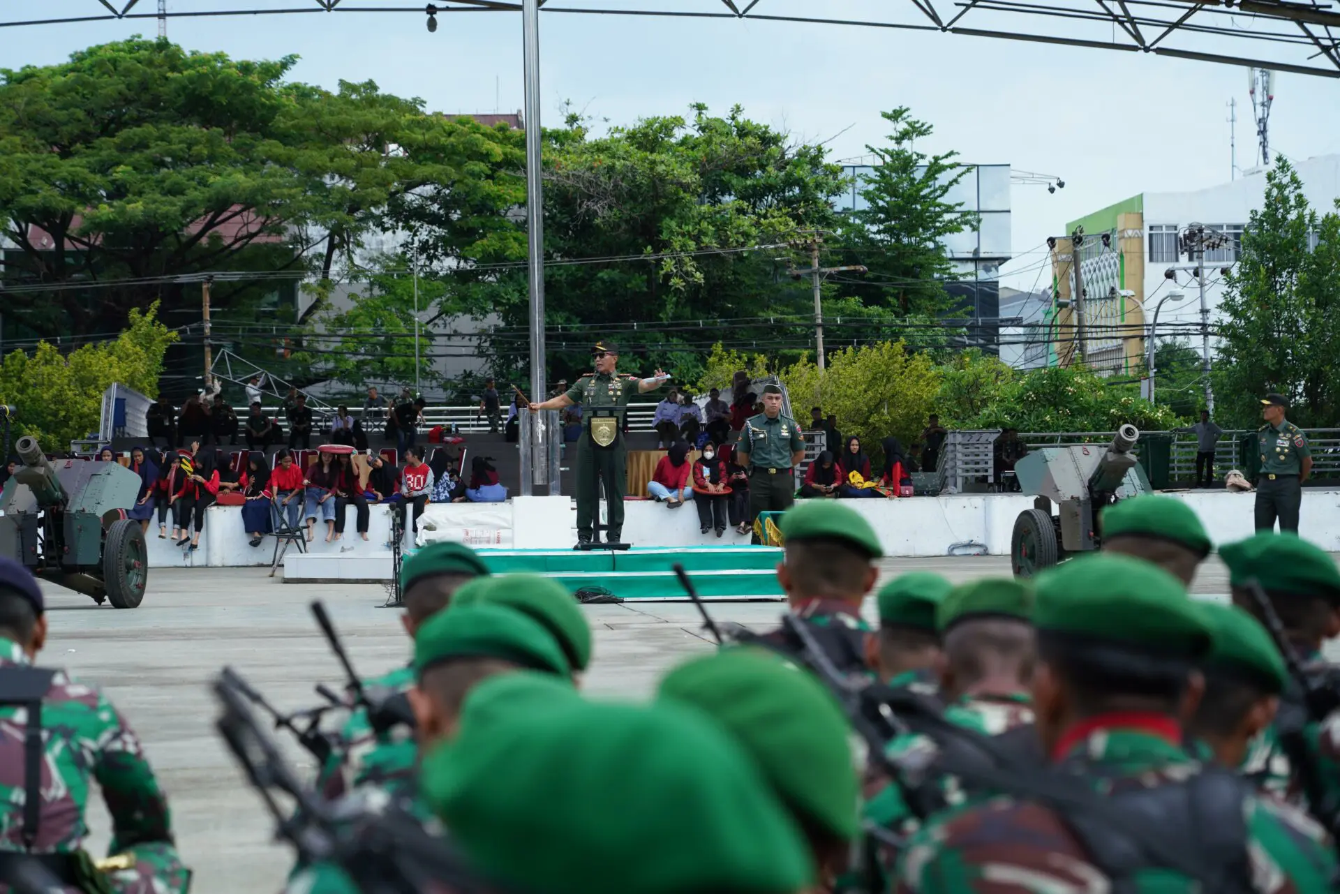 Ksad Pimpin Upacara Peringatan Hari Juang Tni Ad Di Makassar