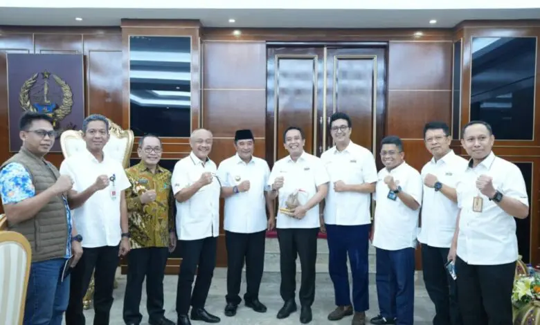 Pj Gubernur Harap Semen Tonasa Dukung Program Pemprov Sulsel Pj Gubernur Harap Semen Tonasa Dukung Program Pemprov Sulsel