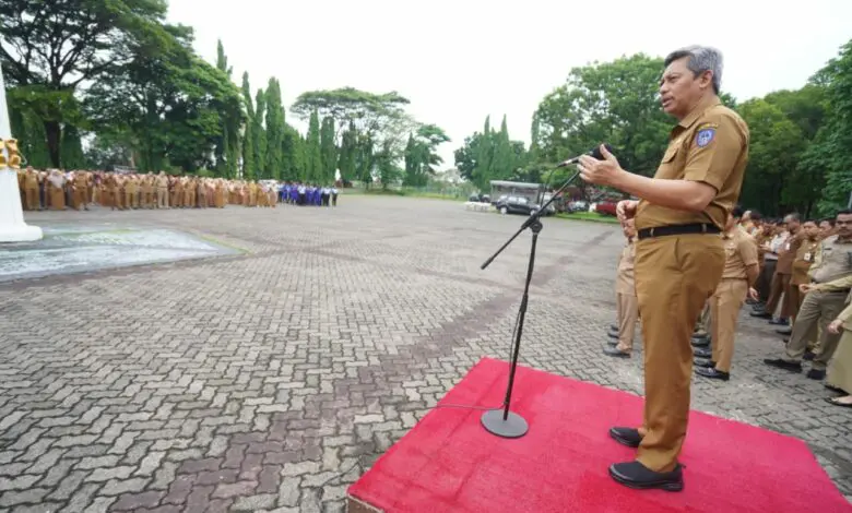 Pemprov Sulsel Akan Naikkan Tambahan Penghasilan Pegawai Pemprov Sulsel Akan Naikkan Tambahan Penghasilan Pegawai