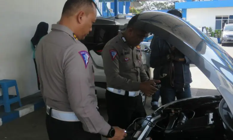 Ditlantas Polda Sulsel Berlakukan Cek Fisik Kendaraan Secara Digital Ditlantas Polda Sulsel Berlakukan Cek Fisik Kendaraan Secara Digital