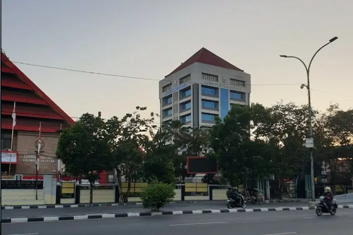 DPRD Sebut APBD Sulsel Tahun 2023 Mengalami Defisit DPRD Sebut APBD Sulsel Tahun 2023 Mengalami Defisit