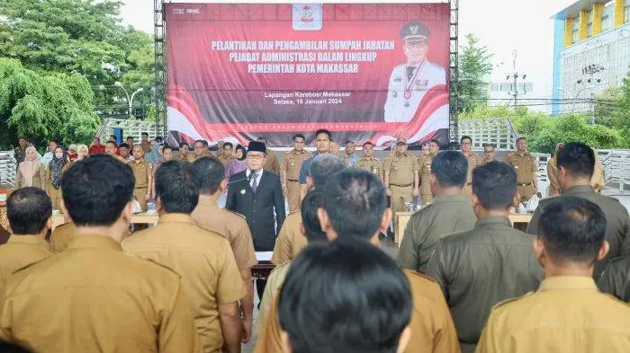 Lantik 106 Seklur, Ini Pesan Wali Kota Makassar Lantik 106 Seklur, Ini Pesan Wali Kota Makassar