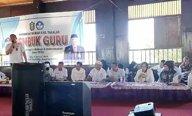 Pengakuan Sekda Takalar Soal Viral Dirinya Disebut Kampanyekan Gibran Pengakuan Sekda Takalar Soal Viral Dirinya Disebut Kampanyekan Gibran