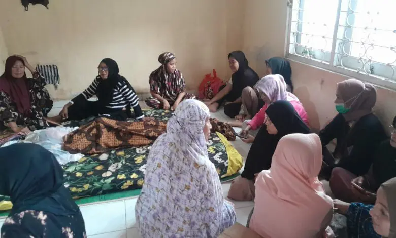 Diduga Kelelahan, 2 Anggota KPPS di Makassar Meninggal Dunia Diduga Kelelahan, 2 Anggota KPPS di Makassar Meninggal Dunia
