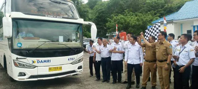 Pemprov Sulsel Luncurkan Rute Baru Bus Damri Makassar-Bira Pemprov Sulsel Luncurkan Rute Baru Bus Damri Makassar-Bira