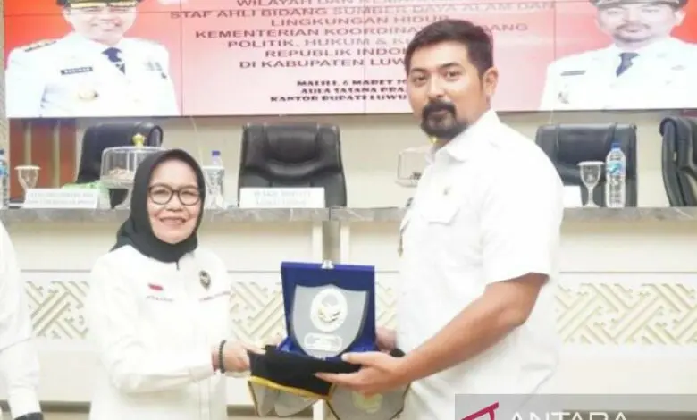 Kemenko Polhukam Minta Pemkab Luwu Timur Berantas Tambang Ilegal Kemenko Polhukam Minta Pemkab Luwu Timur Berantas Tambang Ilegal