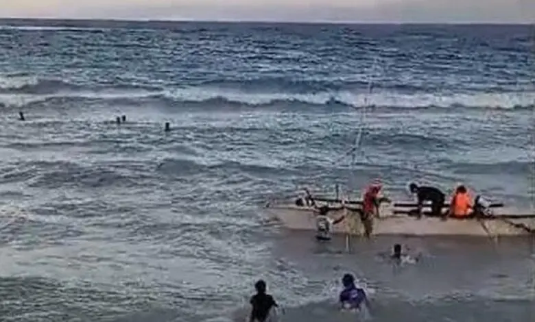 Lagi Musibah di Lautan Terjadi! Kapal yang Tengah Membawa 23 Orang, Tenggelam di Perairan Banggai, Gara-Gara Mesin Mati Karena Bocor Lagi Musibah di Lautan Terjadi! Kapal yang Tengah Membawa 23 Orang, Tenggelam di Perairan Banggai, Gara-Gara Mesin Mati Karena Bocor