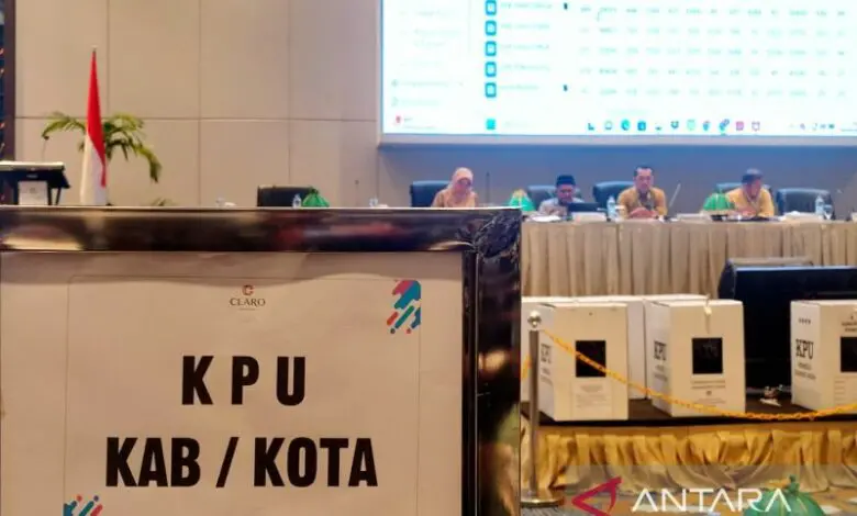 KPU Bantaeng Klarifikasi Dugaan Penggelembungan Suara PSI KPU Bantaeng Klarifikasi Dugaan Penggelembungan Suara PSI