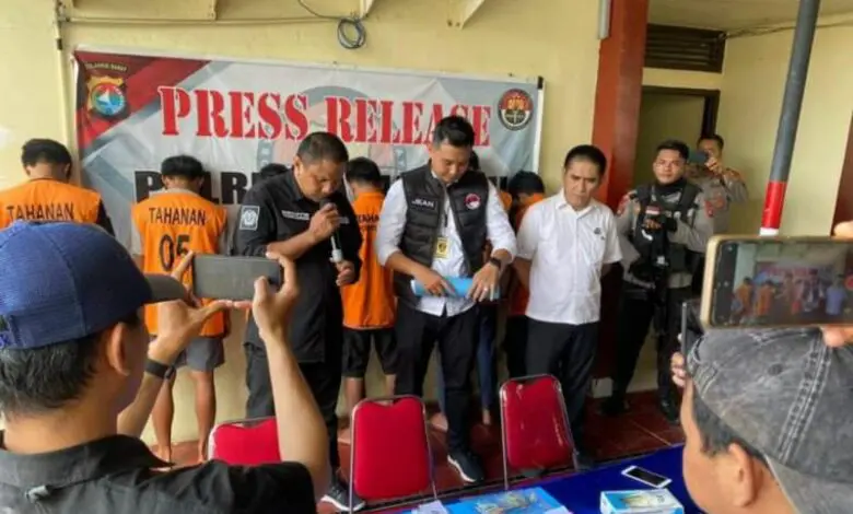 Gelar Operasi Antik Marano 2024, Polres Mamuju Tangkap Lima Pengedar Narkoba Gelar Operasi Antik Marano 2024, Polres Mamuju Tangkap Lima Pengedar Narkoba