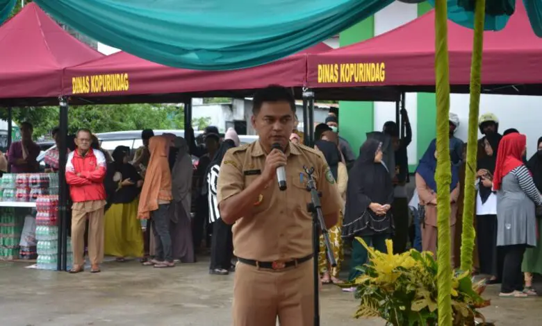 DPKP Kabupaten Maros Gelar Gerakan Pangan Murah Jelang Idul Fitri 1445 H DPKP Kabupaten Maros Gelar Gerakan Pangan Murah Jelang Idul Fitri 1445 H