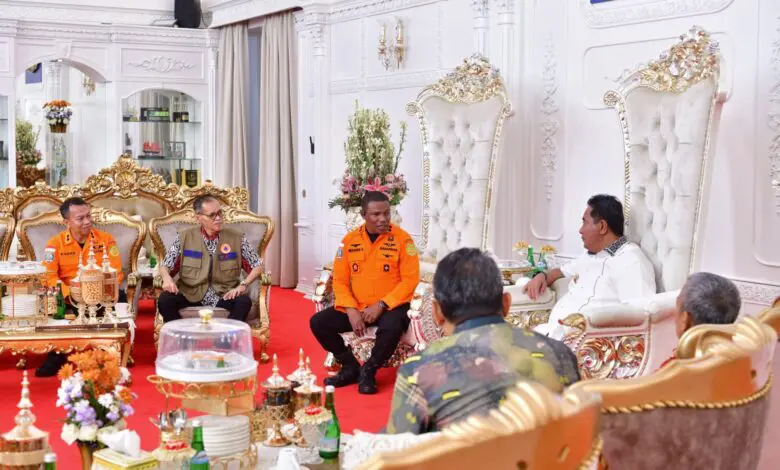 Basarnas dan Pemprov Sulsel Kokohkan Sinergi dalam Penanganan Bencana Basarnas dan Pemprov Sulsel Kokohkan Sinergi dalam Penanganan Bencana