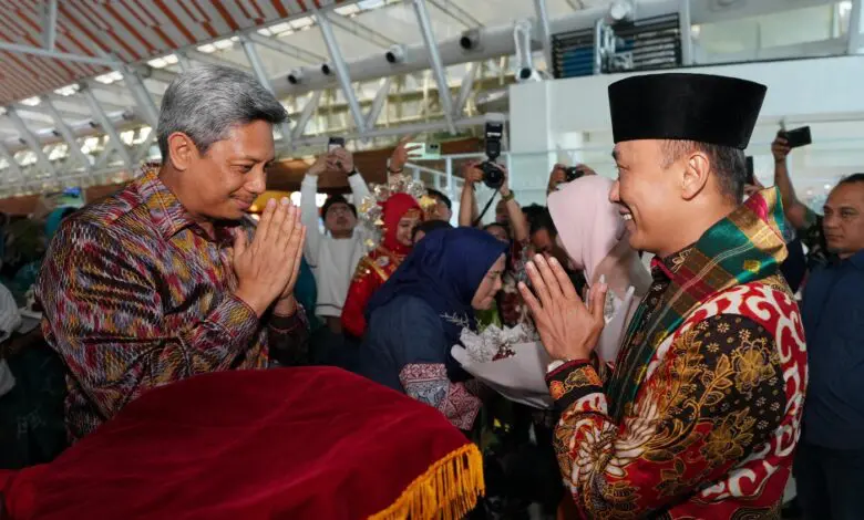 Besok Mulai Bekerja Sebagai Pj Gubernur Sulsel, Prof Zudan Dijemput Forkopimda, OPD dan Tokoh Masyarakat Besok Mulai Bekerja Sebagai Pj Gubernur Sulsel, Prof Zudan Dijemput Forkopimda, OPD dan Tokoh Masyarakat