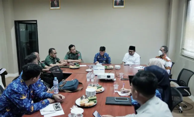 Tiga Pejabat Utama Kodam Hasanuddin Ikut Susun Pergub Sulsel Tiga Pejabat Utama Kodam Hasanuddin Ikut Susun Pergub Sulsel