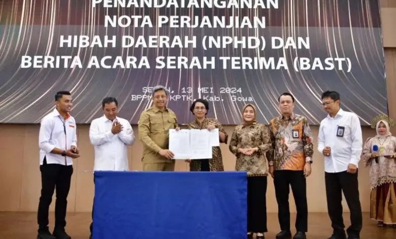 Pemprov Sulawesi Selatan Hibahkan Lahan Seluas 95.000 M2 untuk Kemendikbudristek Pemprov Sulawesi Selatan Hibahkan Lahan Seluas 95.000 M2 untuk Kemendikbudristek