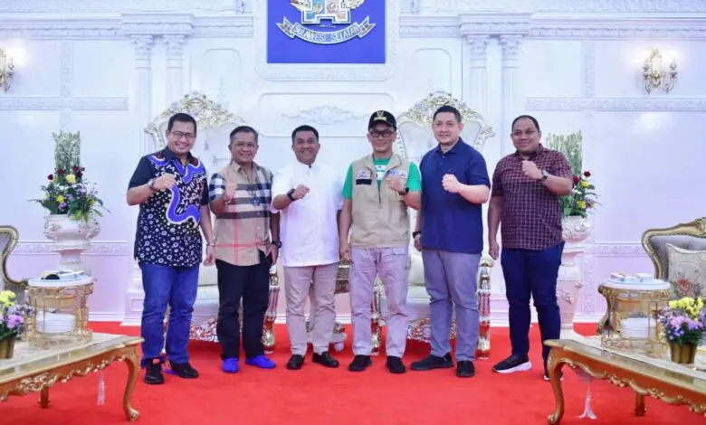 Bank Panin Komitmen Ikut Sukseskan Gerakan Sulsel Menanam Bank Panin Komitmen Ikut Sukseskan Gerakan Sulsel Menanam