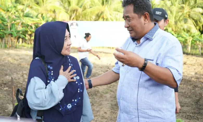 Tatkala Warga Sulbar Penasaran dengan Pisang Cavendish Tatkala Warga Sulbar Penasaran dengan Pisang Cavendish