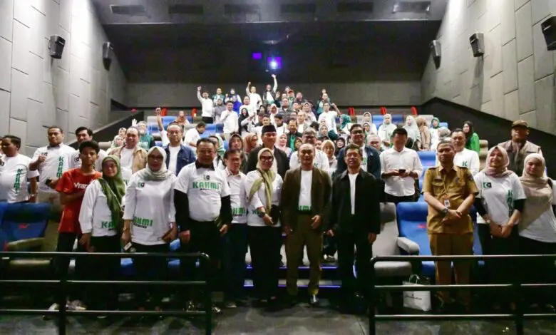 Nobar Film Lafran Bersama Kader HMI, Pj Gubernur Zudan: Bagus untuk Diteladani Nobar Film Lafran Bersama Kader HMI, Pj Gubernur Zudan: Bagus untuk Diteladani