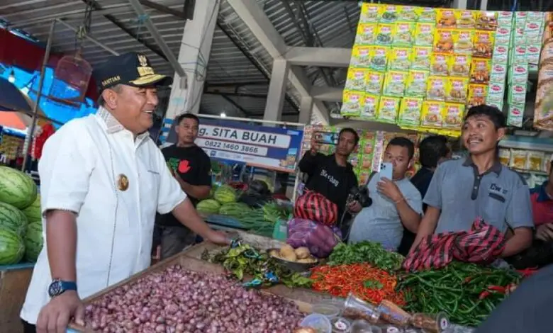 PJ Gubernur Sulbar Bahtiar Baharuddin Dorong Peningkatan Produksi Komoditi untuk Program Daulat Pangan PJ Gubernur Sulbar Bahtiar Baharuddin Dorong Peningkatan Produksi Komoditi untuk Program Daulat Pangan