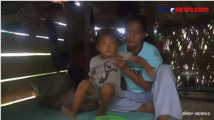 Marni Tinggal di Hutan dan Hidup Miskin, Pj Gubernur Bahtiar Kirim Bantuan Marni Tinggal di Hutan dan Hidup Miskin, Pj Gubernur Bahtiar Kirim Bantuan