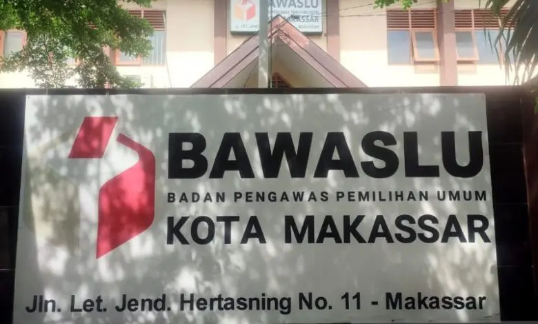 Bawaslu Makassar Temukan 75 Dugaan Kelalaian Proses Coklit Bawaslu Makassar Temukan 75 Dugaan Kelalaian Proses Coklit