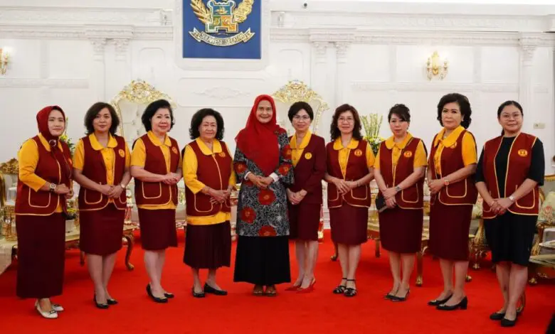 Pj Ketua TP PKK Sulsel Terima Kunjungan Wanita Tionghoa Indonesia Pj Ketua TP PKK Sulsel Terima Kunjungan Wanita Tionghoa Indonesia