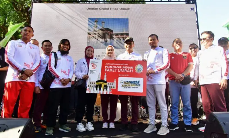Peserta Jalan Santai HUT ke 79 RI di Sulsel Tembus 10 Ribu Peserta Jalan Santai HUT ke 79 RI di Sulsel Tembus 10 Ribu