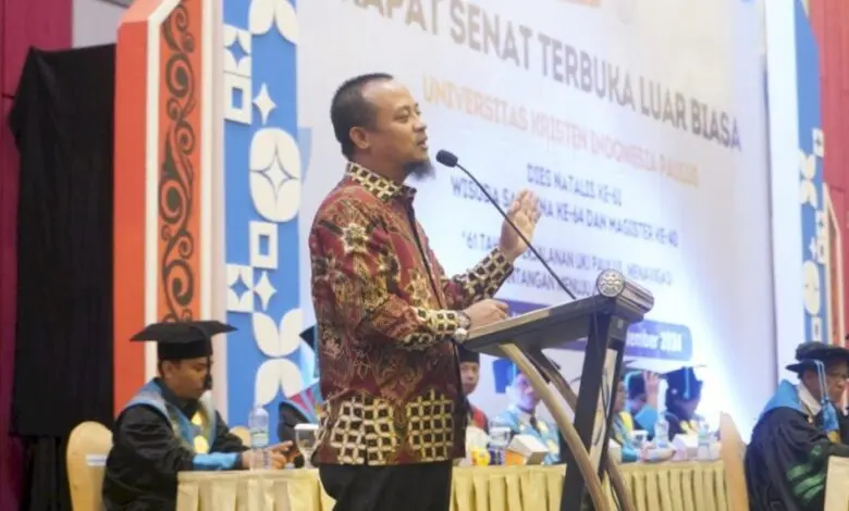 Pesan Andi Sudirman Saat Hadiri Wisuda UKI Paulus, Jadi Yang Terbaik dan Tunjukkan Karaketer Idealis Pesan Andi Sudirman Saat Hadiri Wisuda UKI Paulus, Jadi Yang Terbaik dan Tunjukkan Karaketer Idealis