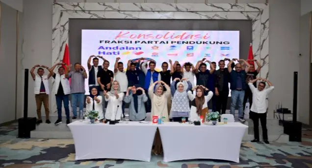 Menangkan Andalan Hati di Pilgub Sulsel, Parpol Pengusung 3 Calon Wali Kota dan Wakil Wali Kota Makassar Menyatu Menangkan Andalan Hati di Pilgub Sulsel, Parpol Pengusung 3 Calon Wali Kota dan Wakil Wali Kota Makassar Menyatu