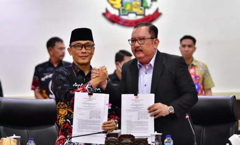 Sulsel Sepakati APBD Sehat Tahun Anggaran 2025 Sulsel Sepakati APBD Sehat Tahun Anggaran 2025