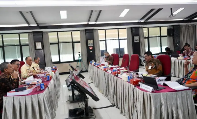 Evaluator Kemendagri Sebut Kinerja Prof Zudan di Sulsel Sangat Baik Evaluator Kemendagri Sebut Kinerja Prof Zudan di Sulsel Sangat Baik