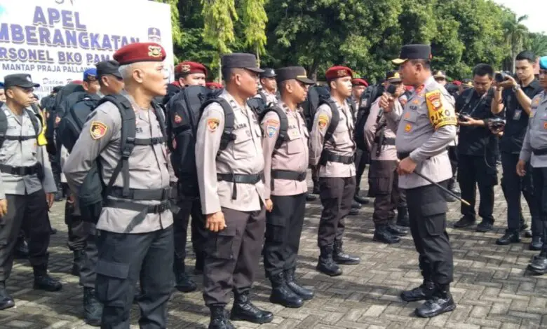 Polda Kerahkan 18.792 Personil Amankan Pilkada Serentak 2024 di Sulsel Polda Kerahkan 18.792 Personil Amankan Pilkada Serentak 2024 di Sulsel
