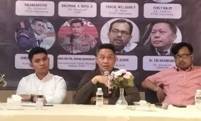 ETOS Indonesia Institute Desak Presiden Prabowo Copot Menteri ESDM ETOS Indonesia Institute Desak Presiden Prabowo Copot Menteri ESDM
