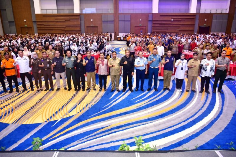 Pj Gubernur Sulsel Pimpin Deklarasi Netralitas Pemilu 2024