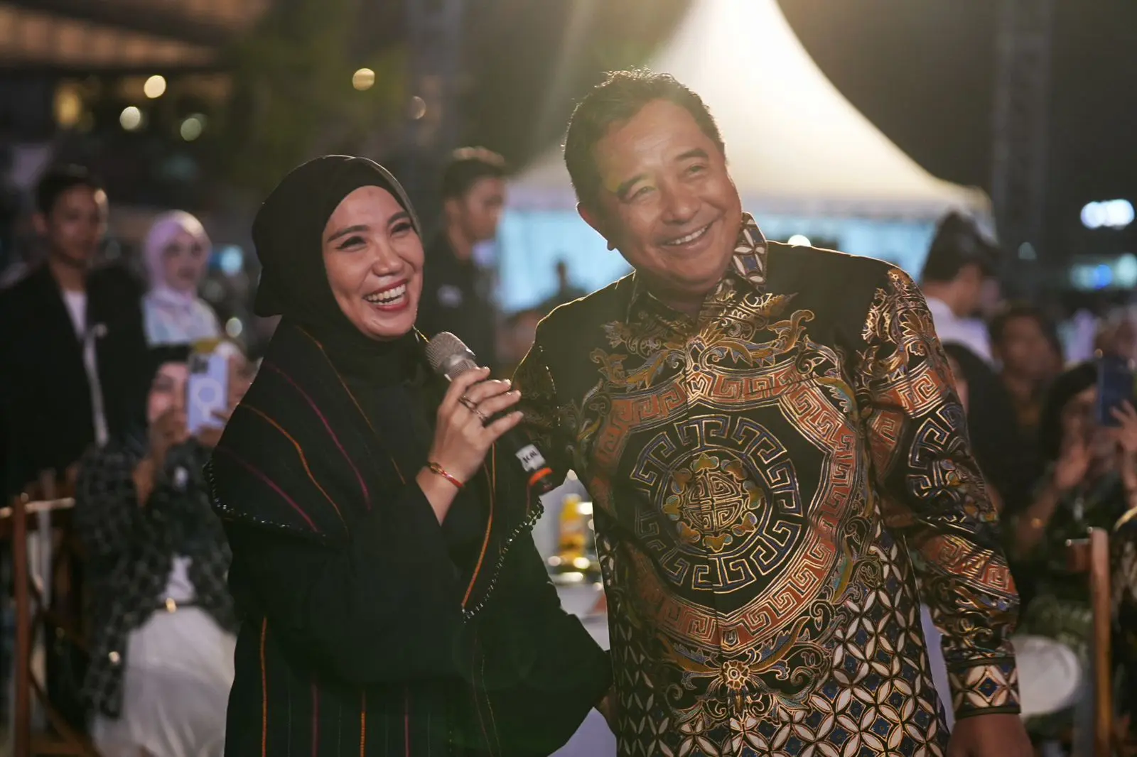 Hadiri Puncak Festival Phinisi, Pj Gubernur Bahtiar Dorong Selayar dan Bulukumba Jadi Kawasan Wisata Maritim