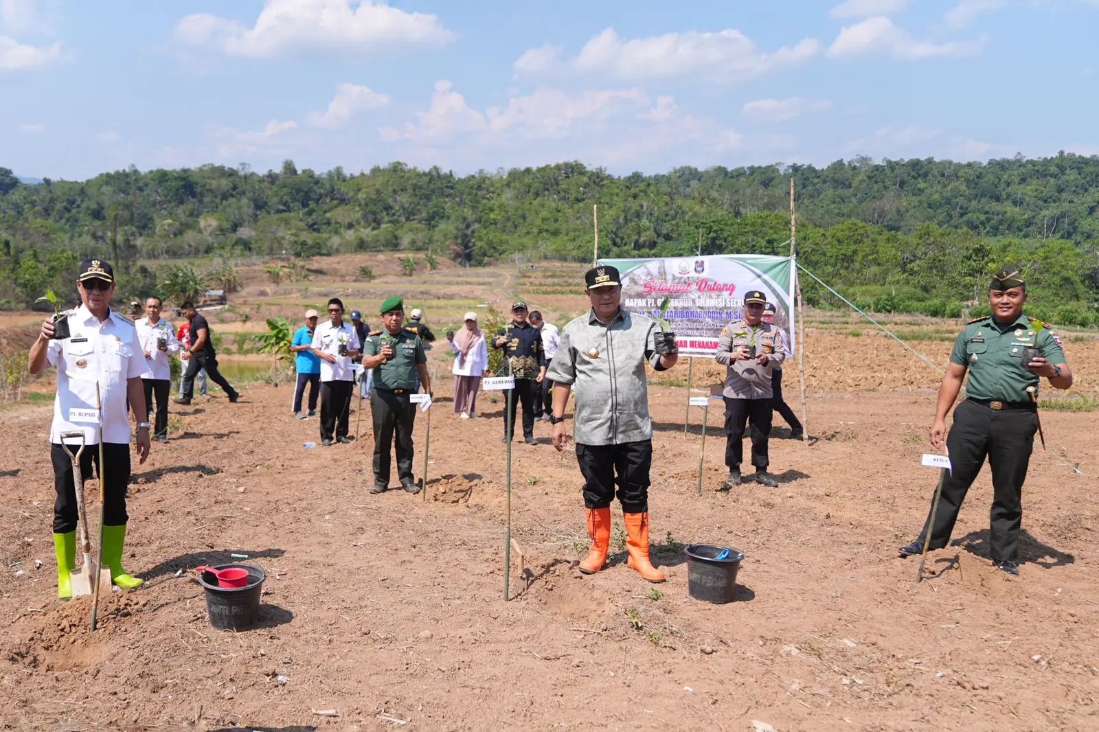 Pj Gubernur Jelaskan Cara Kembangkan Bibit Pisang Cavendish