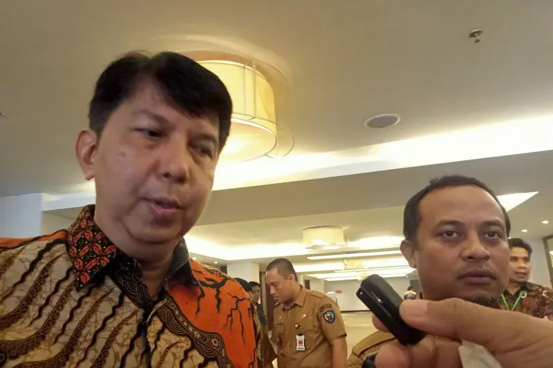 Cara OJK Sulselbar Awasi Warga Agar Tak Terlibat Investasi Bodong dan Pinjol Ilegal