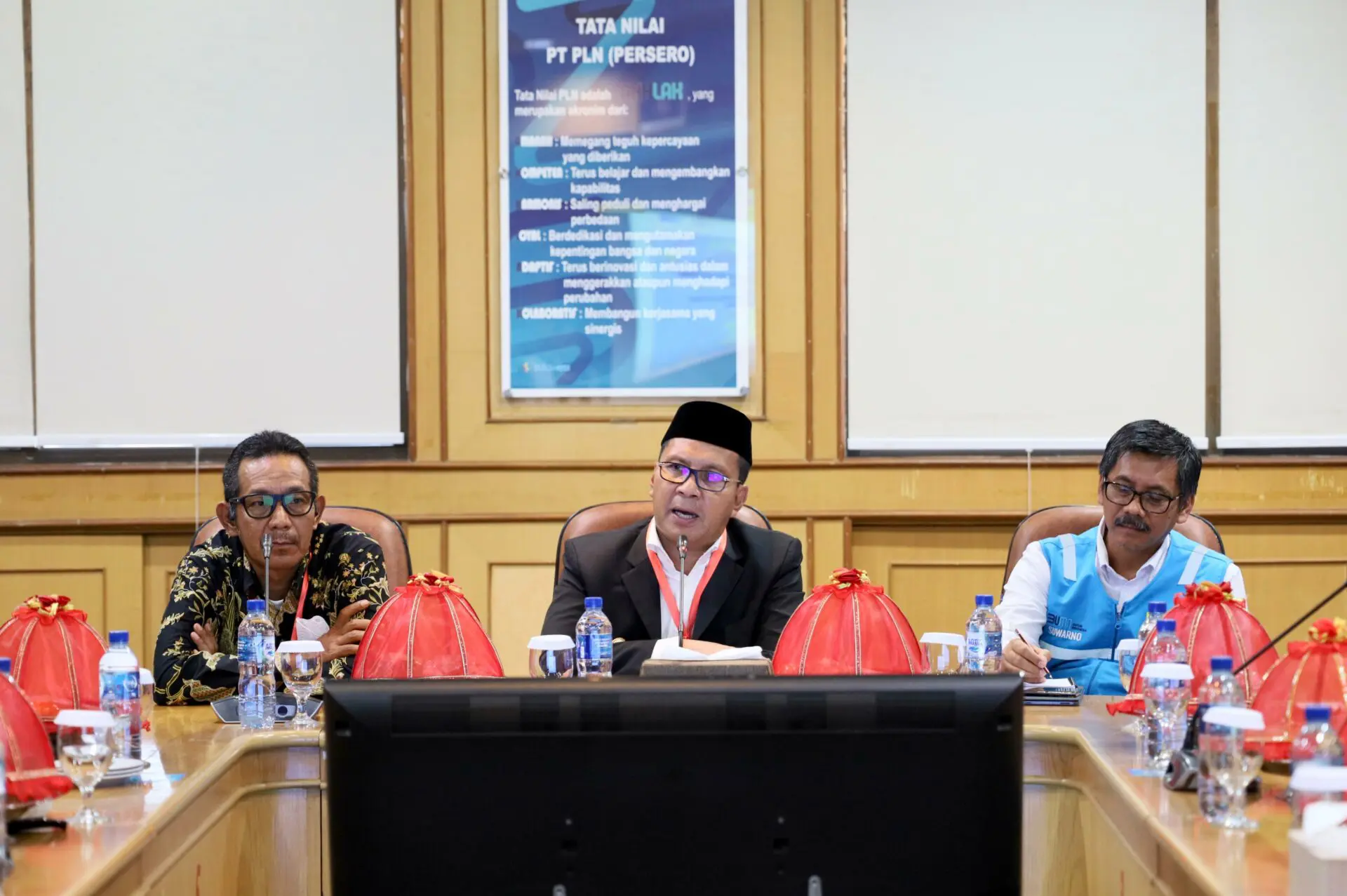 Banyak Kebakaran Akibat Korsleting Listrik, Danny Pomanto Minta PLN Cek Sistem Kelistrikan Warga