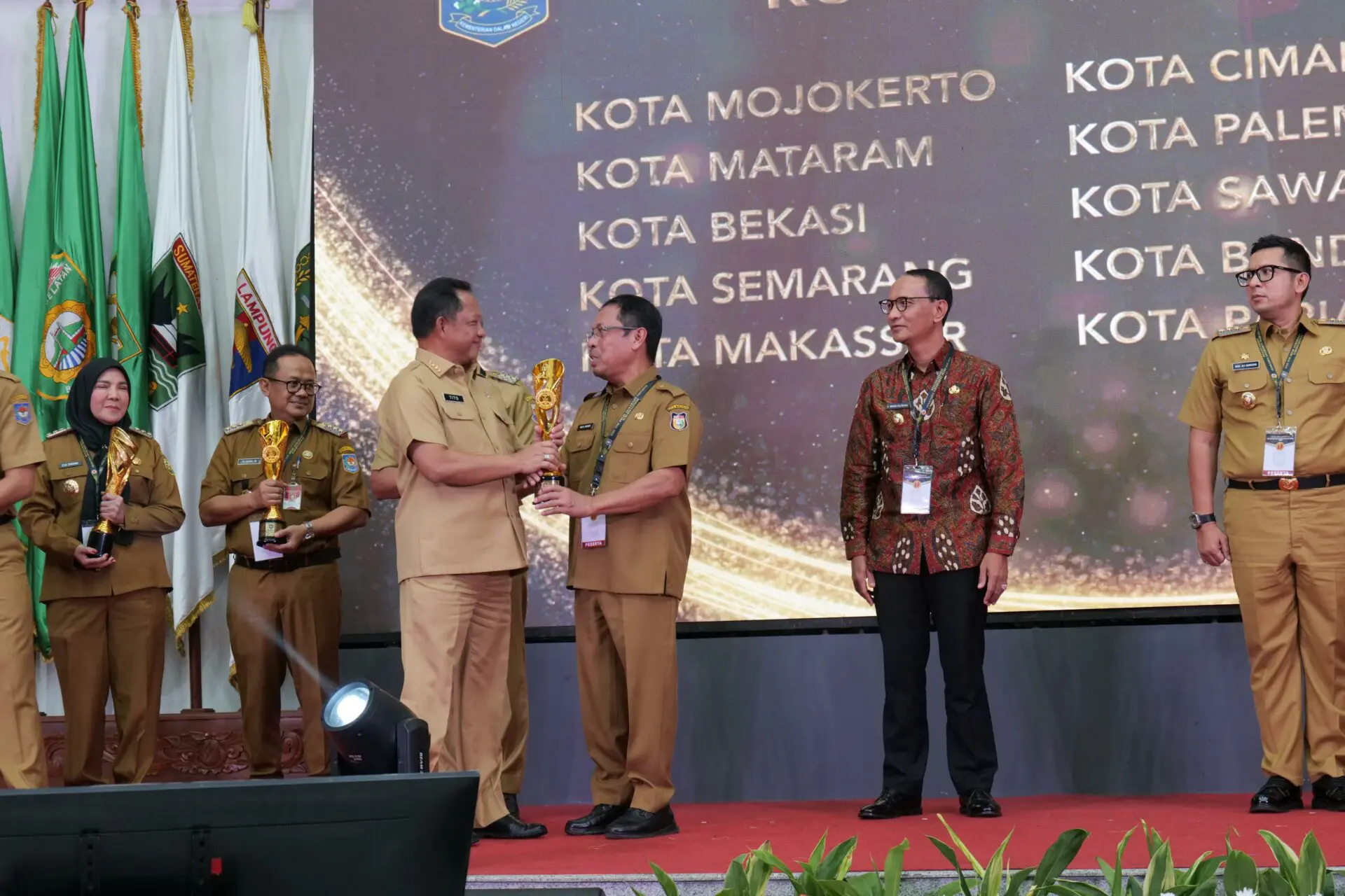 Makassar Satu-satunya di Sulawesi Dapat Penghargaan Kota Terinovatif