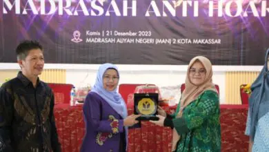 Bawaslu Sulsel dan MAN 2 Makassar Gelar Madrasah Anti Hoaks