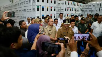 Pj Gubernur Tinjau Kesiapan Gudang Logistik Pemilu di Makassar