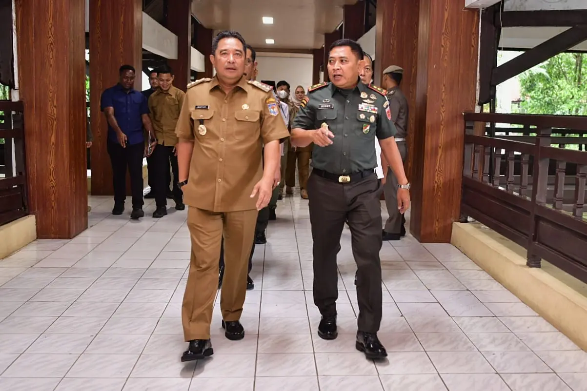 Bertemu Pangdam XIV Hasanuddin, Bahtiar Mengaku Siap Berkolaborasi Dengan TNI AD