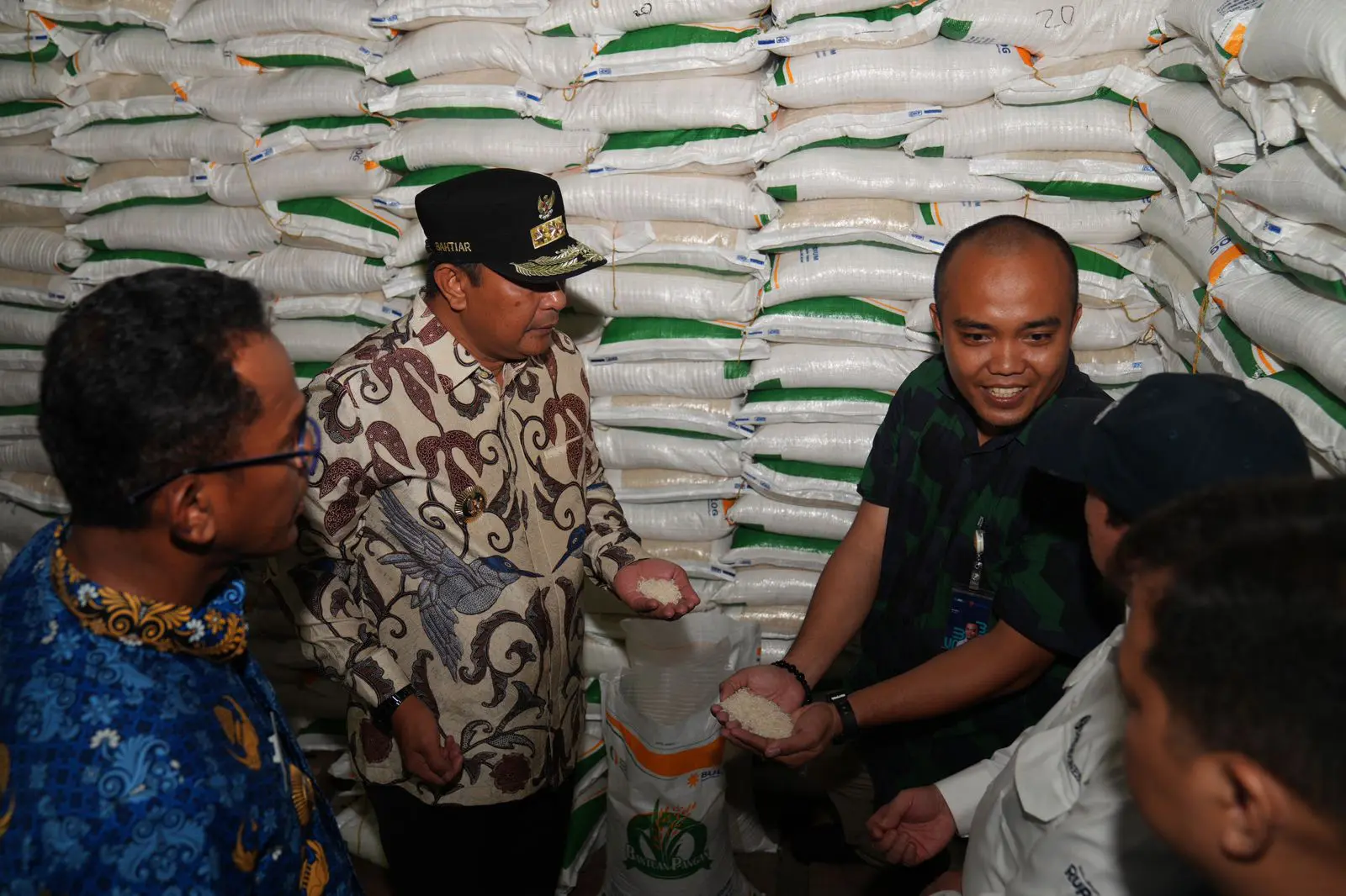 Bulog Sulselbar Pastikan Stok Beras Aman Hingga Idul Fitri 2024